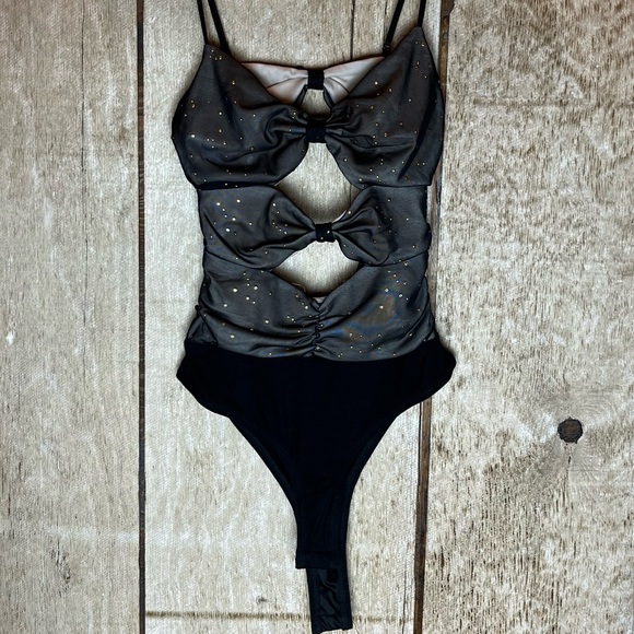 Black body suit cutouts bow ruching Lulus small gold flecks - Picture 2 of 7